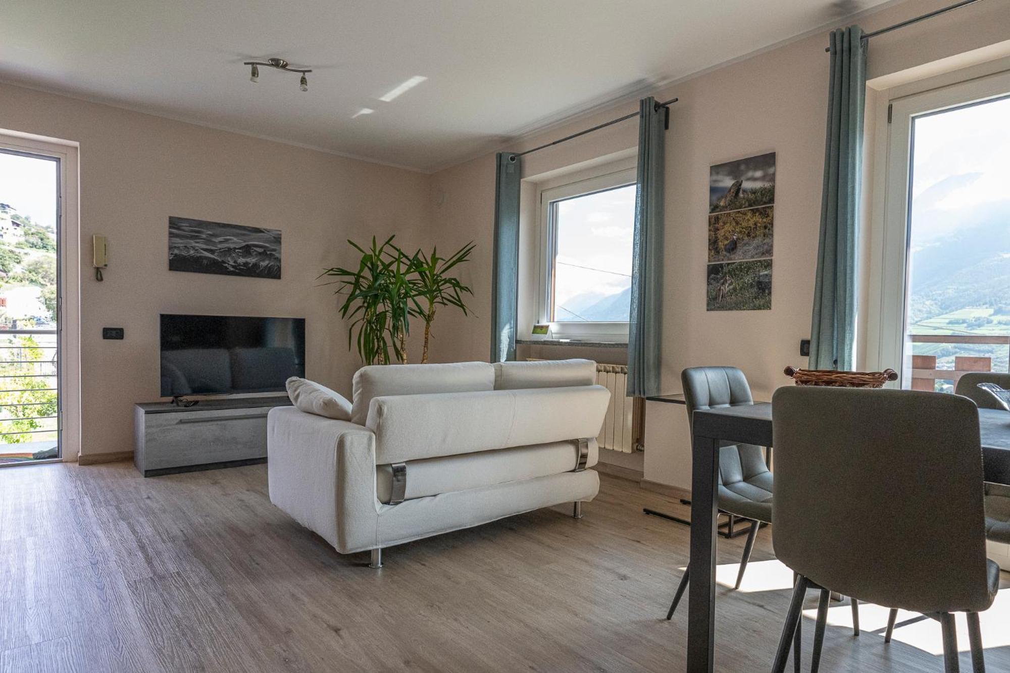 La Casa Delle Farfalle - Cir Vda Sarre 0001 Aosta Ngoại thất bức ảnh